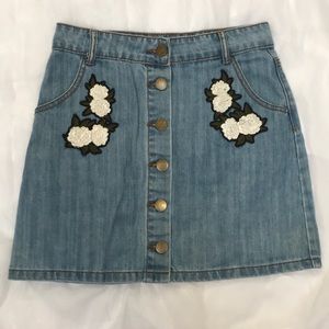 Super cute button up skirt
